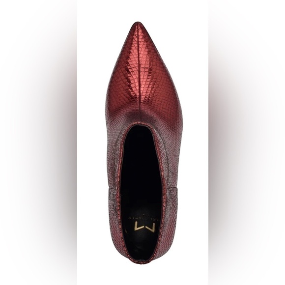 Marc Fisher Haylien Pointy Toe Bootie - Picture 4 of 15